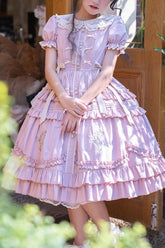 Robe Sweet Lolita à col Claudine rose, manches courtes, imprimé poème d'iris, volants et broderie